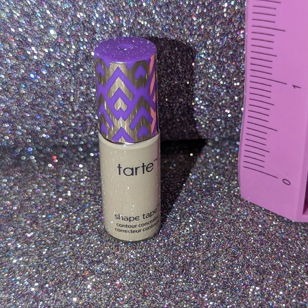 $5 35N MEDIUM Shape Tape Contour Concealer Tarte